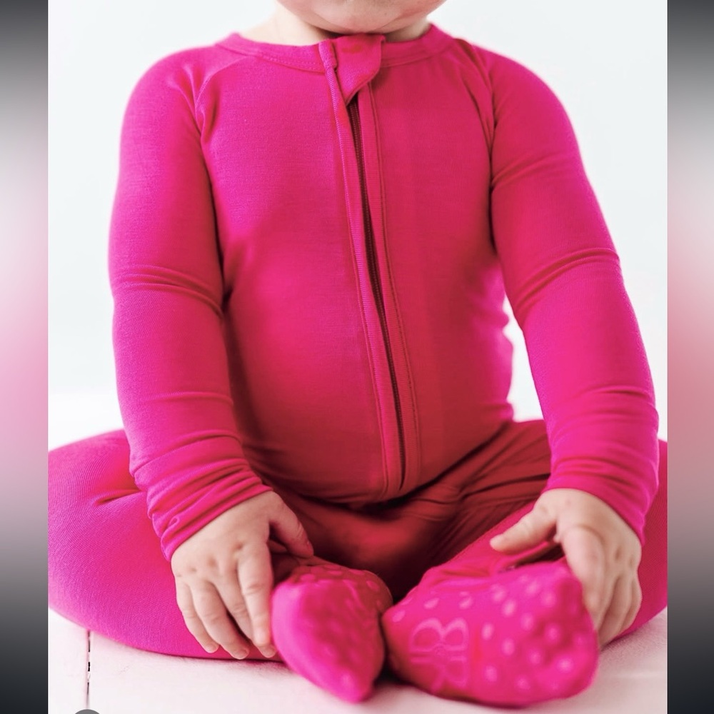 Bums & Roses Solid Hot Pink Bamboo Footie